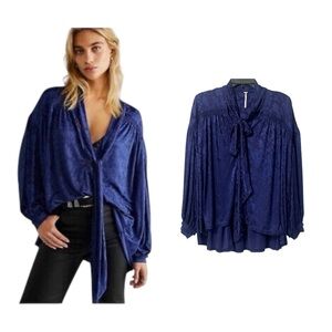 FREE PEOPLE LUCCA TOP Tie Neck Brocade  Jacquard Size XS